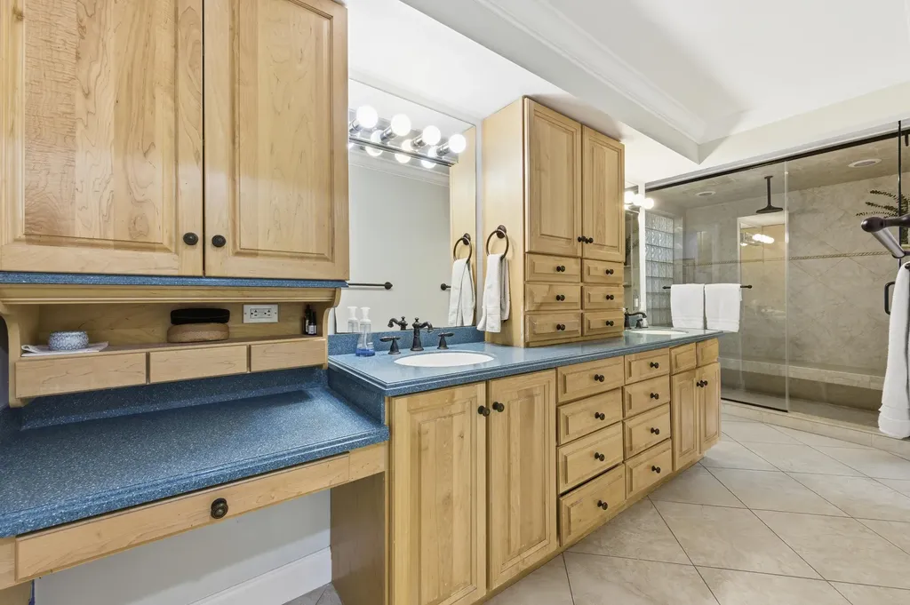 649 Anchorage Drive North Palm Beach FL 33408