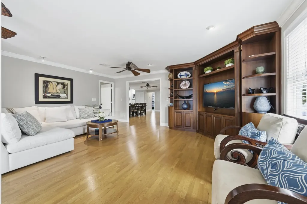 649 Anchorage Drive North Palm Beach FL 33408