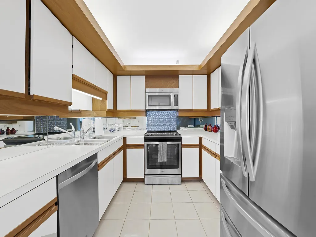 3407 S Ocean Boulevard Highland Beach FL 33487