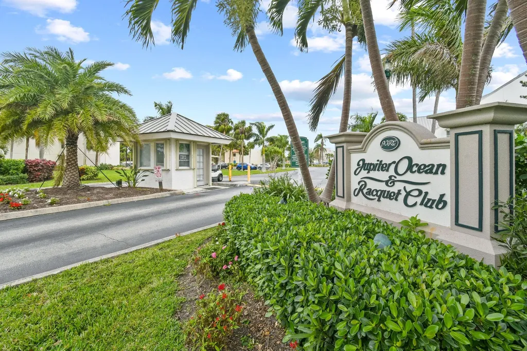 1605 S Us Highway 1 Jupiter FL 33477
