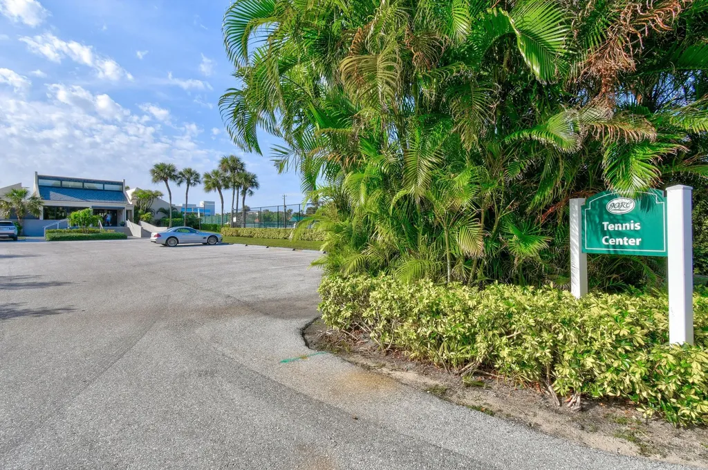 1605 S Us Highway 1 Jupiter FL 33477