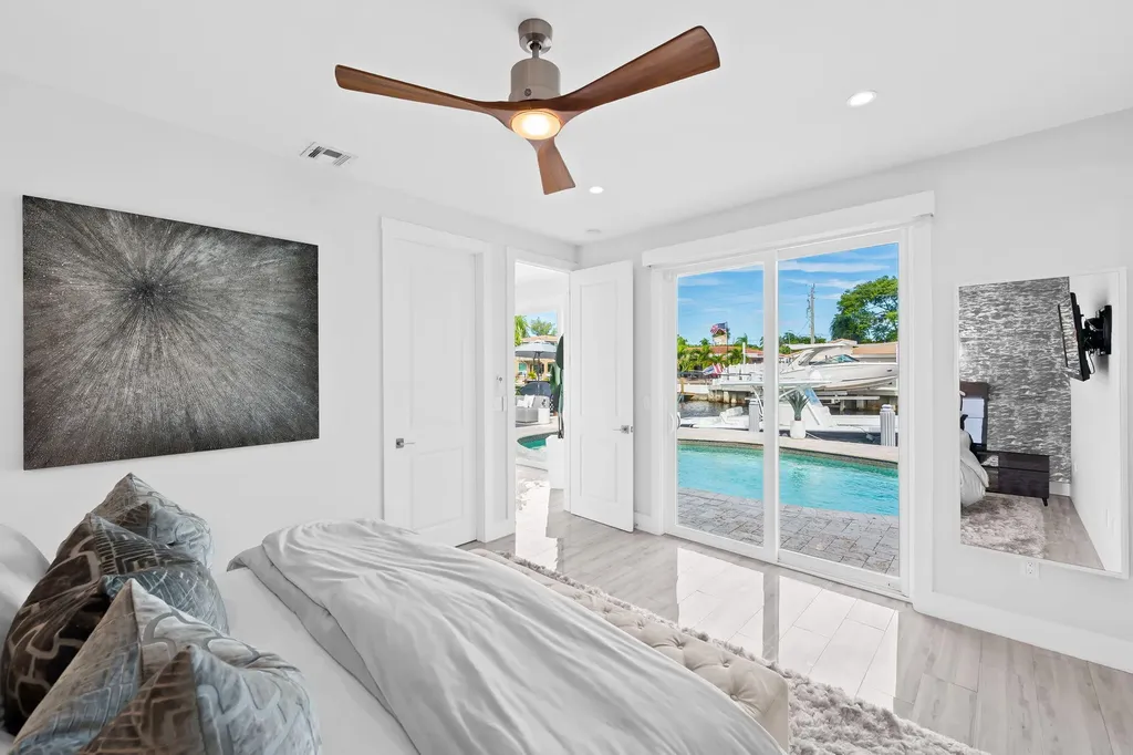 2331 SE 14th Street Pompano Beach FL 33062