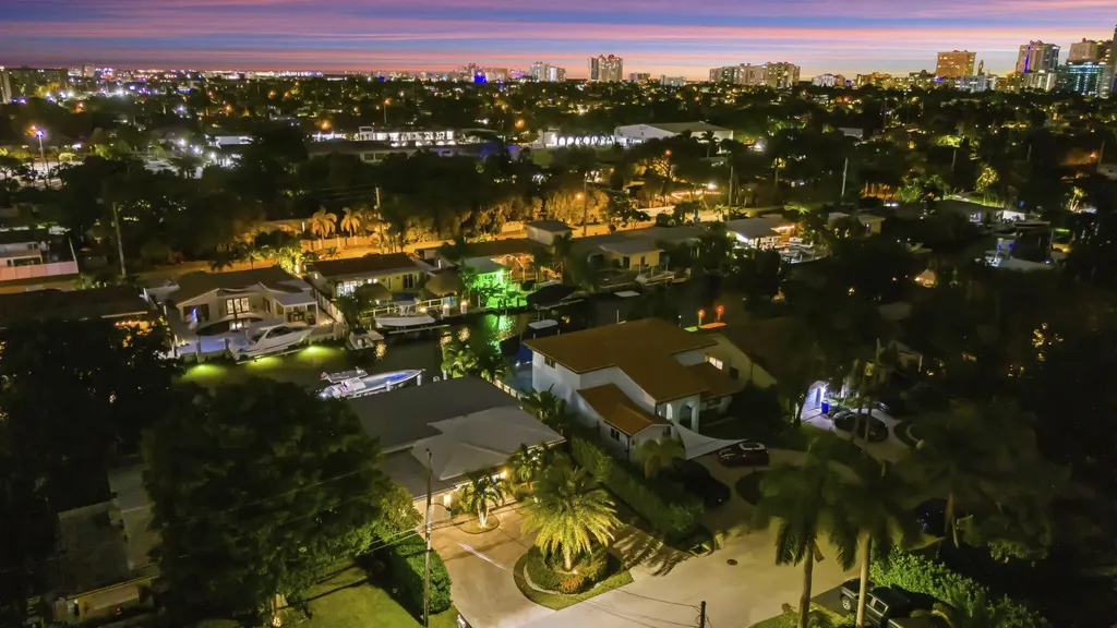 2331 SE 14th Street Pompano Beach FL 33062