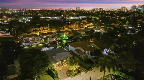 2331 SE 14th Street Pompano Beach FL 33062