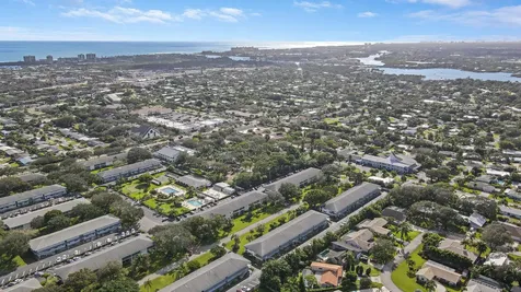 4 Garden Street Tequesta FL 33469