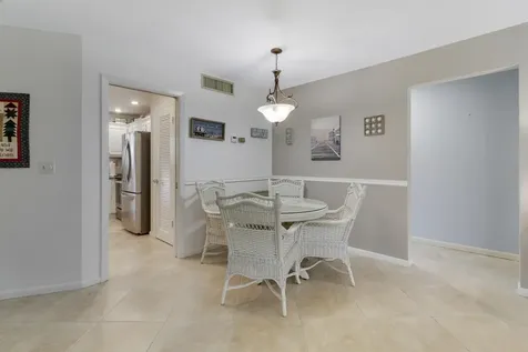 4 Garden Street Tequesta FL 33469