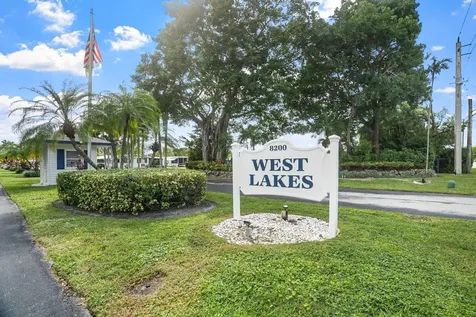 8119 South Street Boca Raton FL 33433