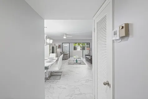153 Capri D Delray Beach FL 33484