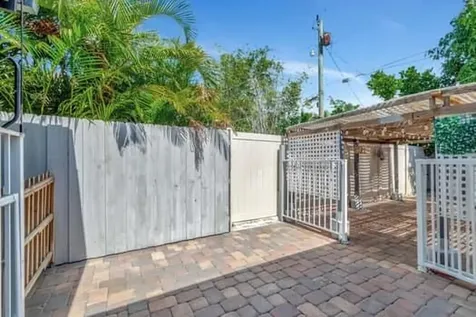 701 SW 1st Avenue Boynton Beach FL 33426