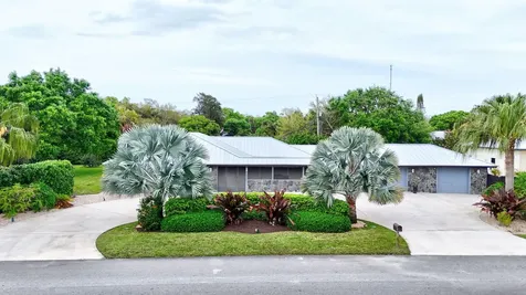 3504 Fontaneda Avenue Fort Pierce FL 34947