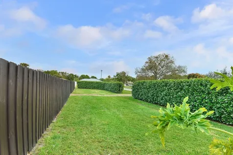 3504 Fontaneda Avenue Fort Pierce FL 34947