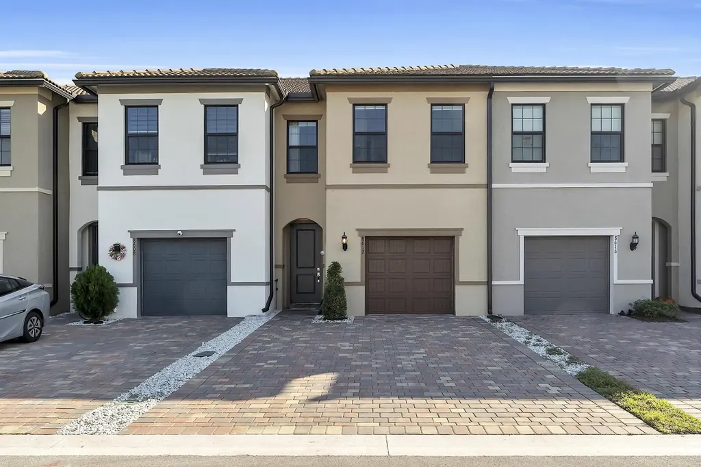 8612 Escue Street Lake Worth FL 33467