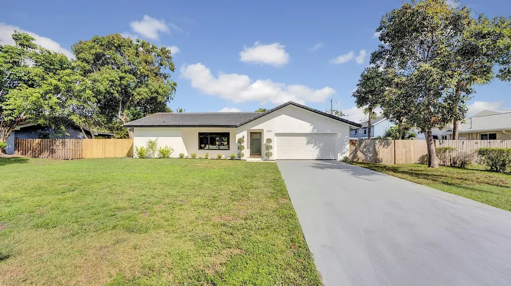 4535 Palm Ridge Boulevard Delray Beach FL 33445