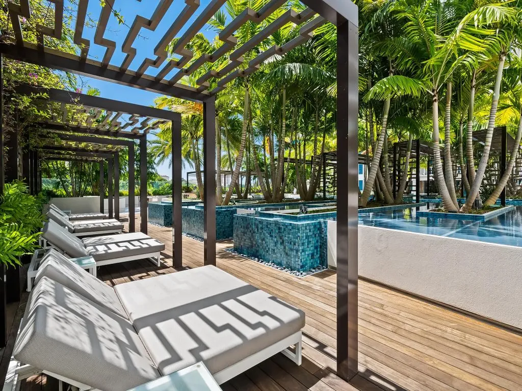 210 SE Mizner Boulevard Boca Raton FL 33432
