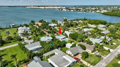 1120 Fernandina Street Fort Pierce FL 34949