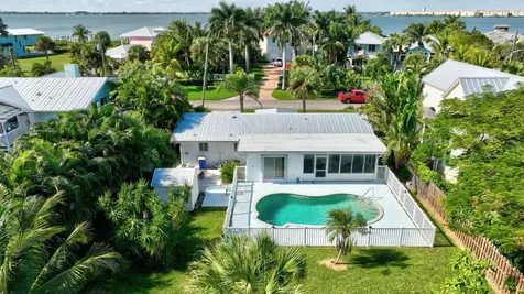 1120 Fernandina Street Fort Pierce FL 34949