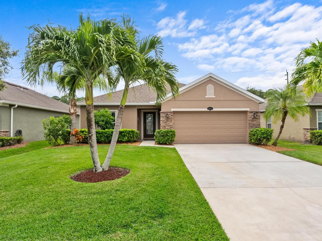 8061 Westfield Circle Vero Beach FL 32966