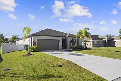 514 SW Kabot Avenue Port St Lucie FL 34953