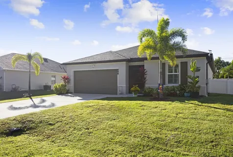 514 SW Kabot Avenue Port St Lucie FL 34953
