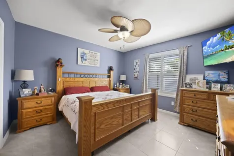514 SW Kabot Avenue Port St Lucie FL 34953