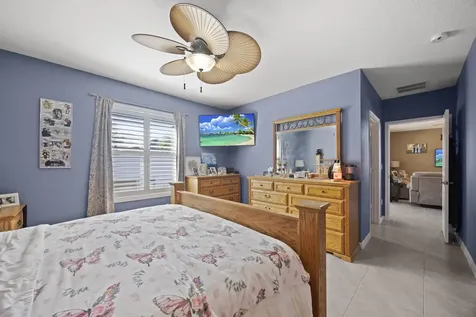 514 SW Kabot Avenue Port St Lucie FL 34953