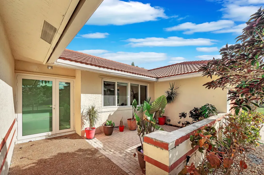 4377 NW 88th Terrace Coral Springs FL 33065