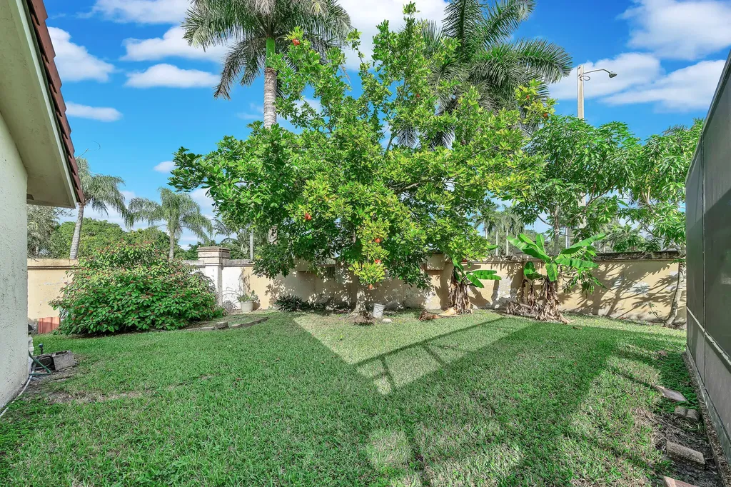 4377 NW 88th Terrace Coral Springs FL 33065