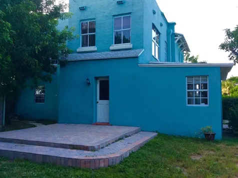 382 Ellamar Road West Palm Beach FL 33405