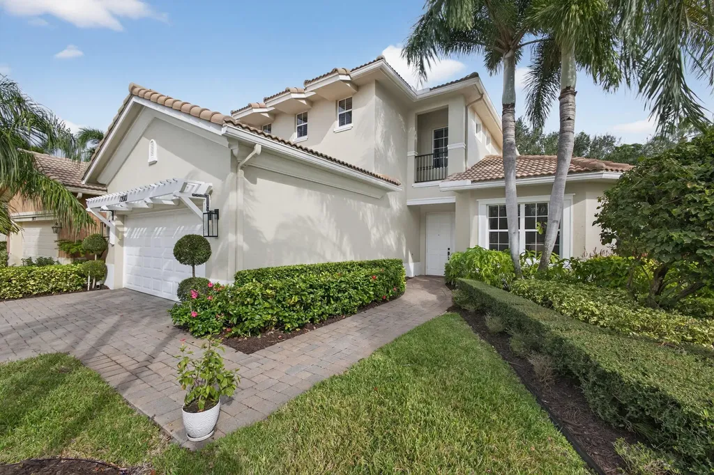 12081 Aviles Circle Palm Beach Gardens FL 33418