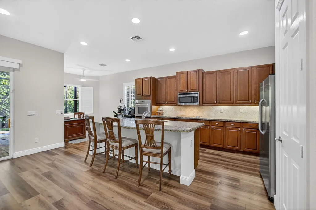 12081 Aviles Circle Palm Beach Gardens FL 33418