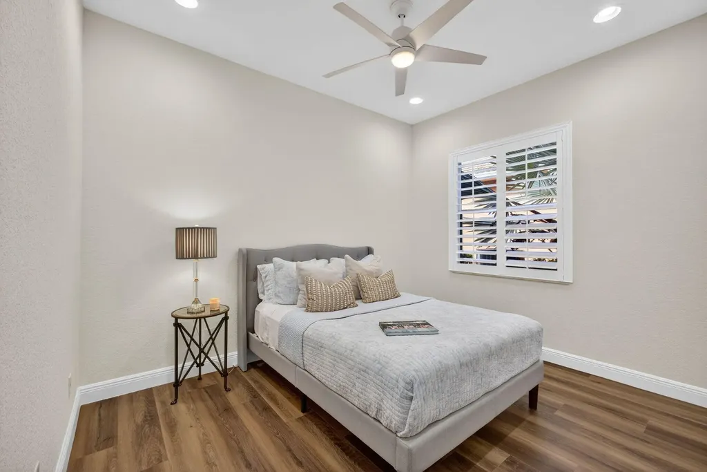12081 Aviles Circle Palm Beach Gardens FL 33418