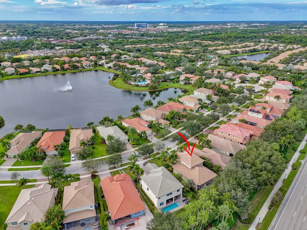 12081 Aviles Circle Palm Beach Gardens FL 33418