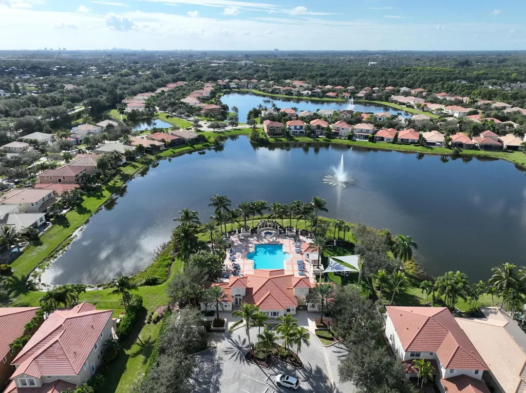 12081 Aviles Circle Palm Beach Gardens FL 33418