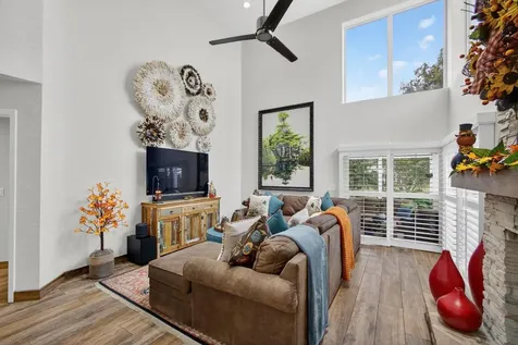221 Canterbury Drive W Palm Beach Gardens FL 33418