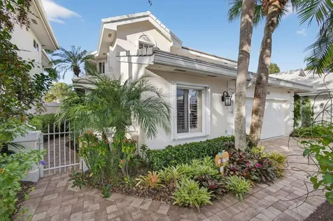 221 Canterbury Drive W Palm Beach Gardens FL 33418