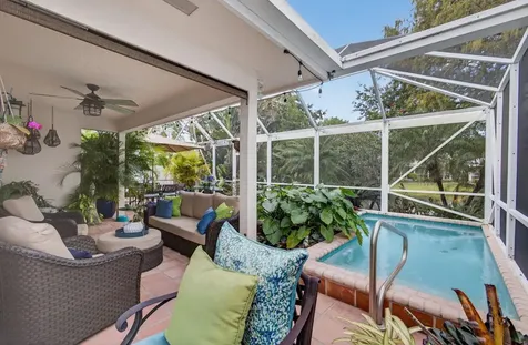 221 Canterbury Drive W Palm Beach Gardens FL 33418
