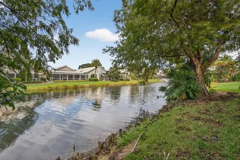 221 Canterbury Drive W Palm Beach Gardens FL 33418