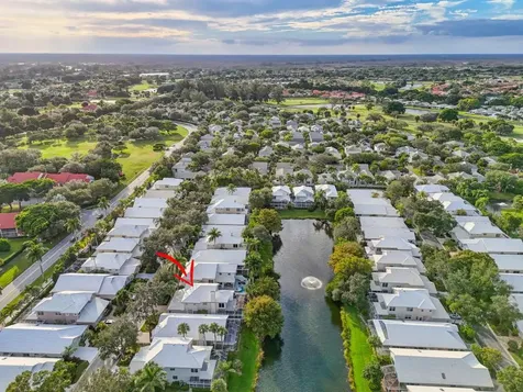 221 Canterbury Drive W Palm Beach Gardens FL 33418