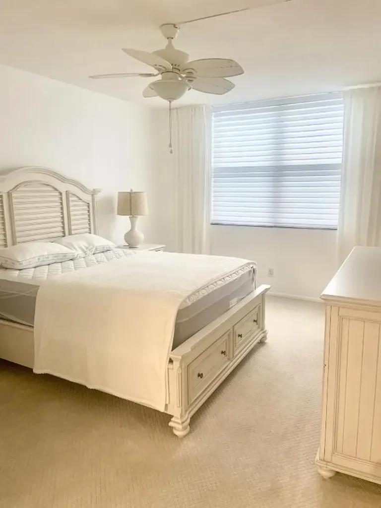 2840 S Ocean Boulevard Palm Beach FL 33480