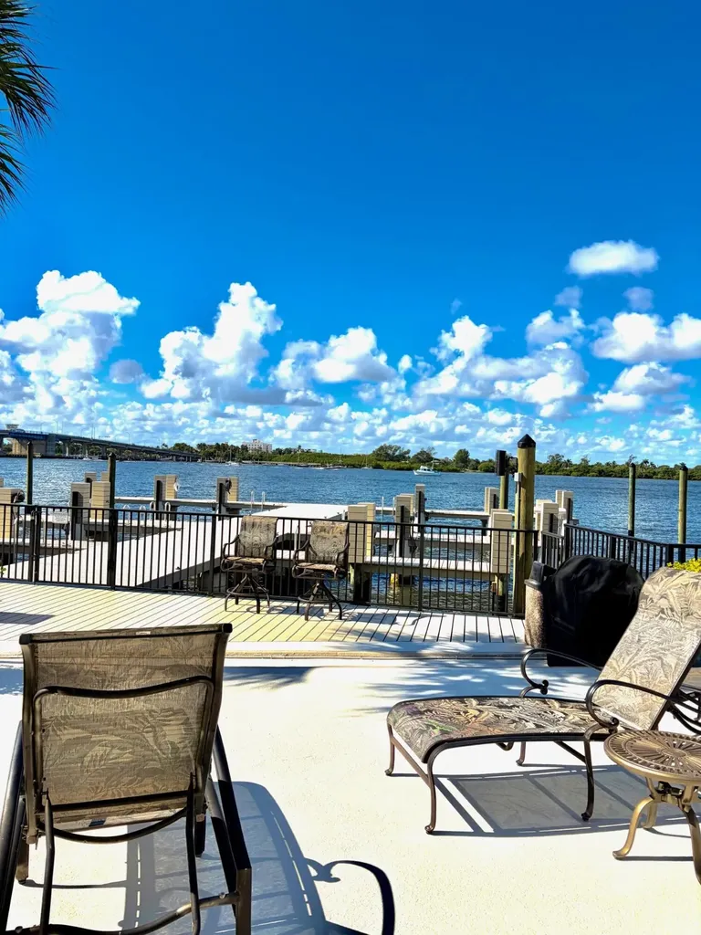 2840 S Ocean Boulevard Palm Beach FL 33480