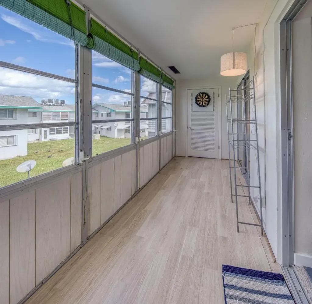 2400 Lake Osborne Drive Lake Worth Beach FL 33461