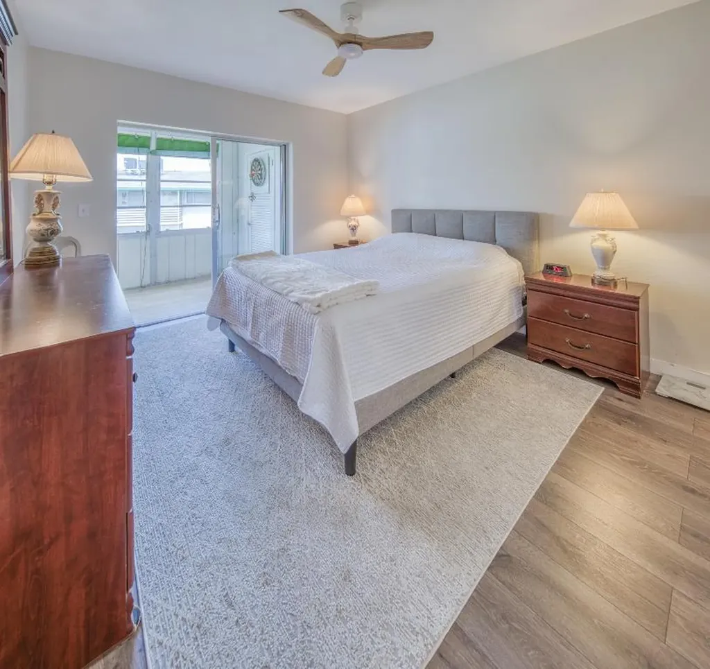 2400 Lake Osborne Drive Lake Worth Beach FL 33461
