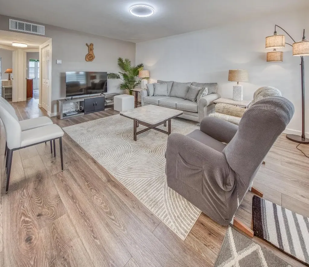 2400 Lake Osborne Drive Lake Worth Beach FL 33461