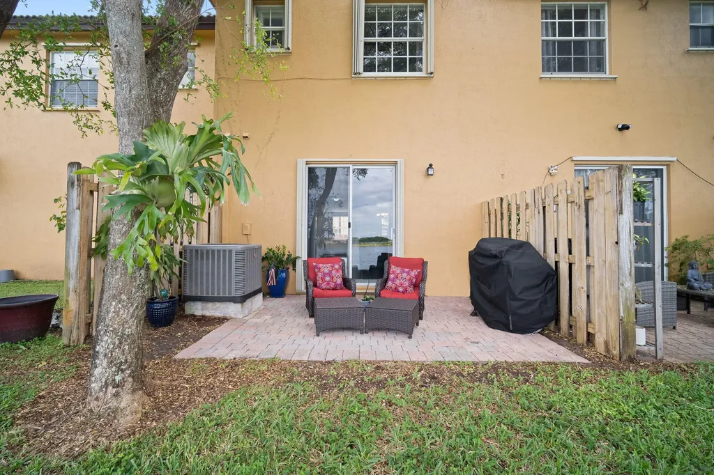 9155 SW 227th Street Cutler Bay FL 33190