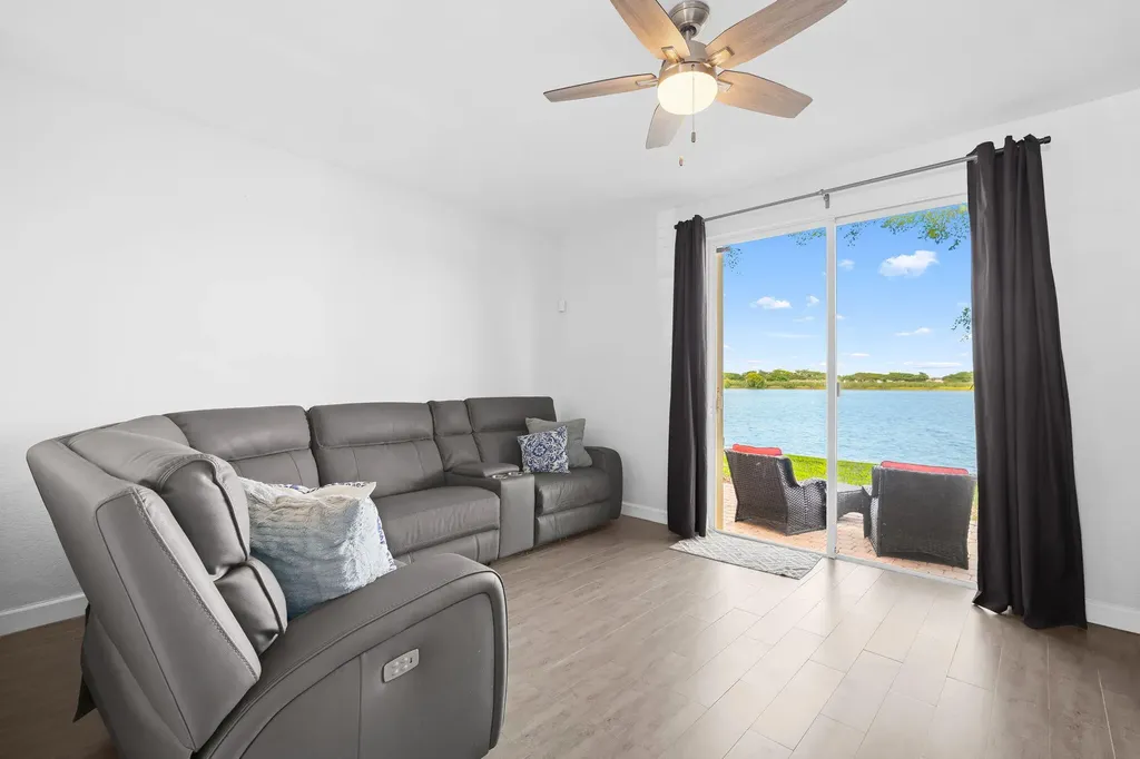 9155 SW 227th Street Cutler Bay FL 33190