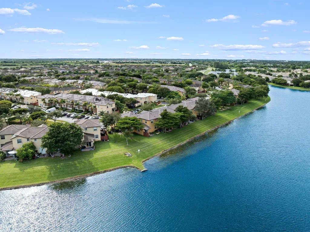 9155 SW 227th Street Cutler Bay FL 33190