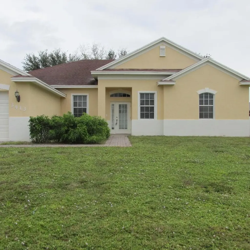 3413 SW San Benito Street Port St Lucie FL 34953