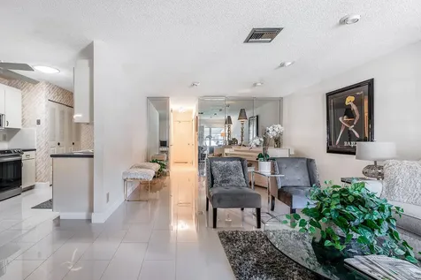 14585 Lucy Drive Delray Beach FL 33484