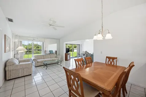 15924 Laurel Oak Circle Delray Beach FL 33484