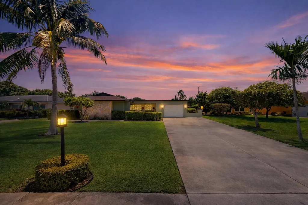 1630 40th Street West Palm Beach FL 33407